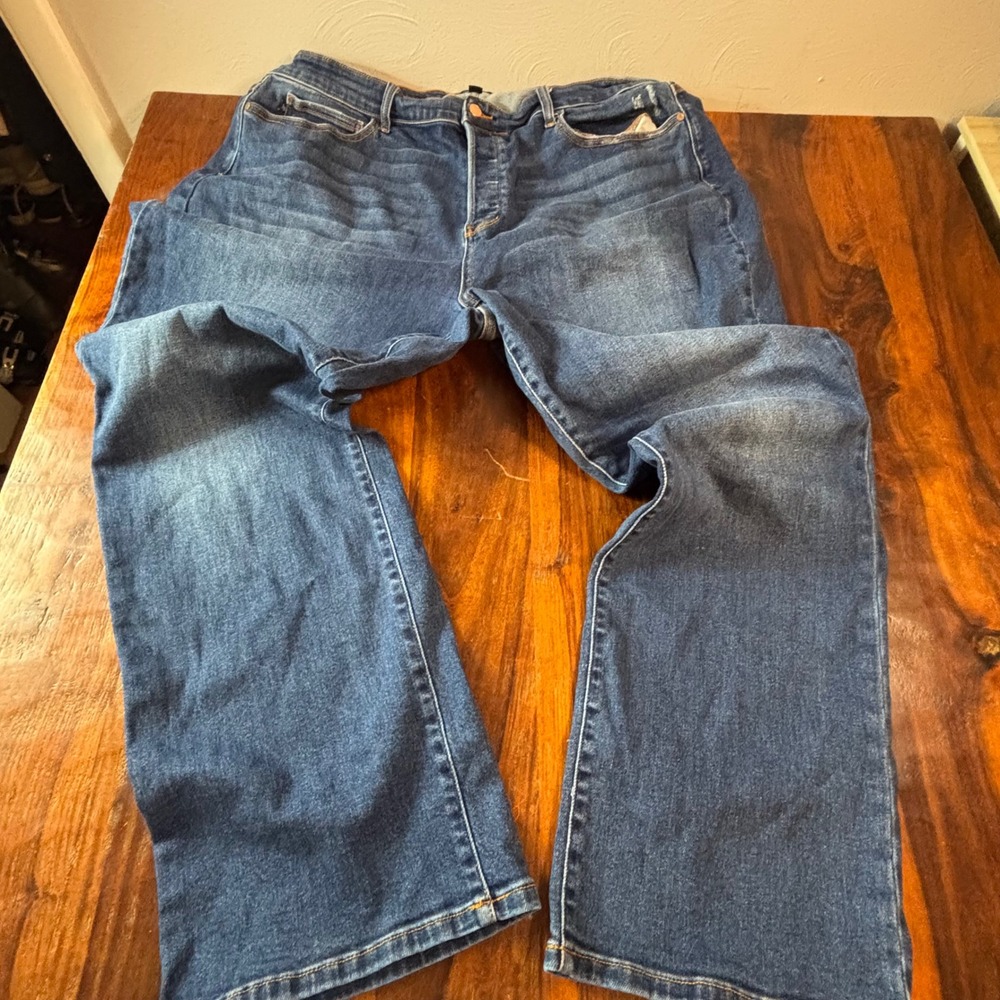 Judy Blue Dad Jean 24W Medium Wash High Rise Button Fly JB82556MD-PL Womens Plus